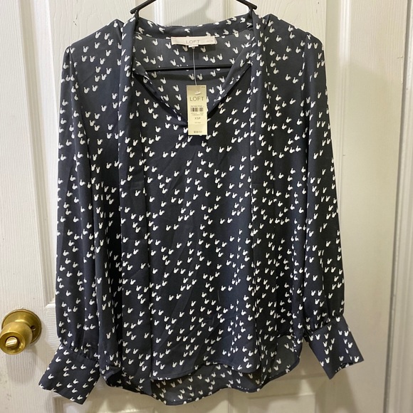 LOFT Gray Rooster Bow Tie Blouse - Picture 4 of 15